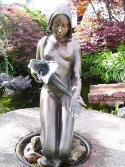 Bronzefigur Noèlle (Art.Nr. 88379) -Garten Gefuehl bronze noelle vorne 1280x1280
