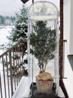 Frost-Schutzhaus SNOW (Art.Nr. V29933) -Garten Gefuehl frost schutzhaus balkon 1280x1280